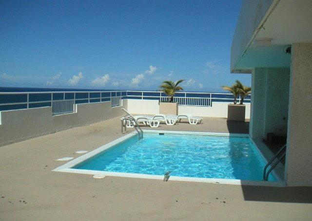 Sea Breezer Vacation Ocean Front En Condominio Playa Mar San Juan Exterior foto